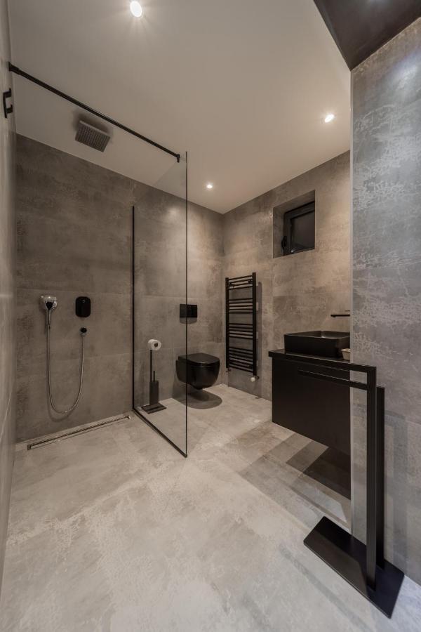 Rei House Apartmani เบลเกรด ภายนอก รูปภาพ